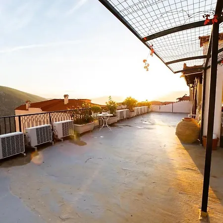 Kouros Apartamento *